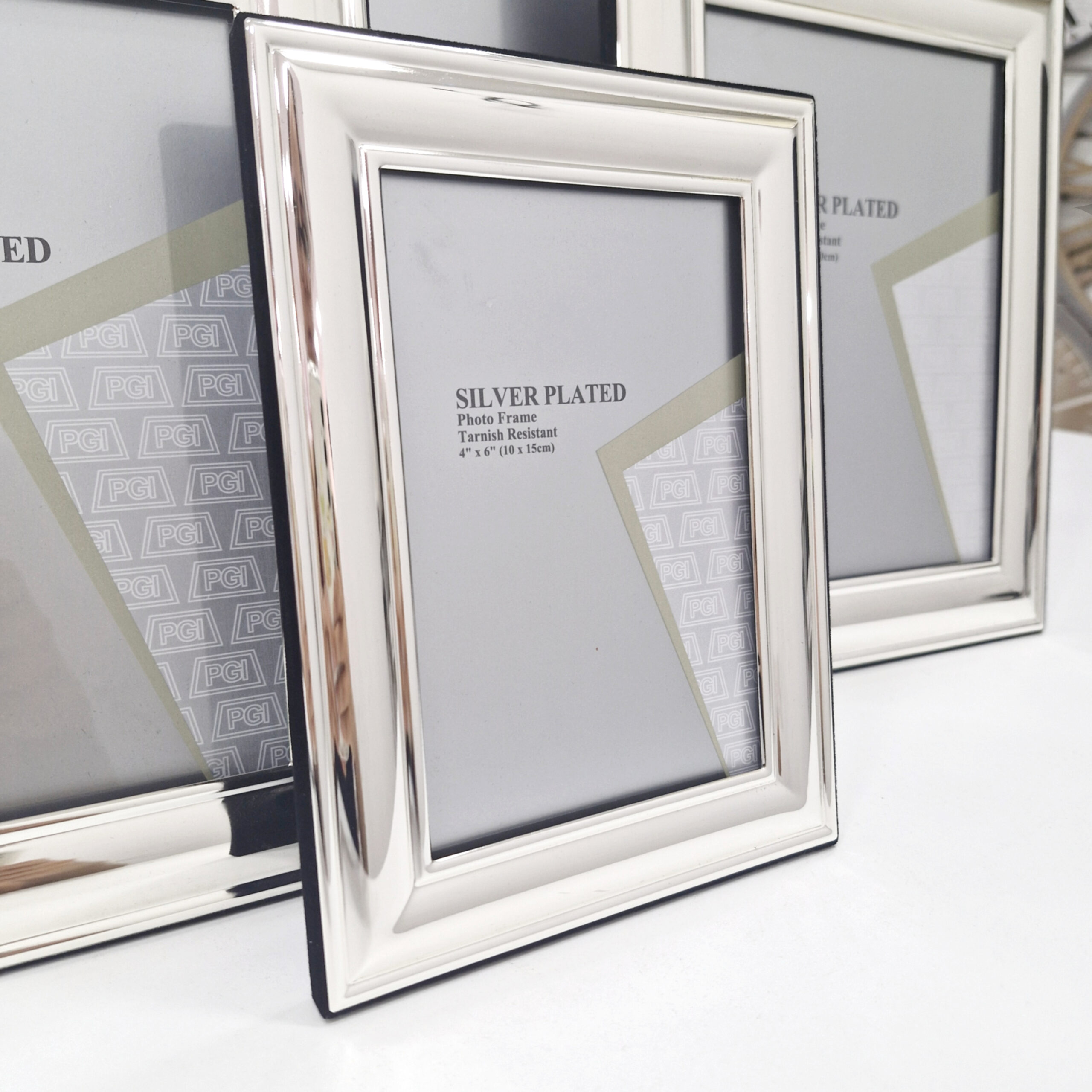 🖼️ Cadre Photo Moderne Plaqué Argent – Finition Brillante