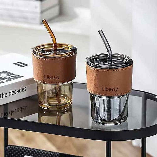 Tasse en verre avec couvercle et pailles anti-fuite