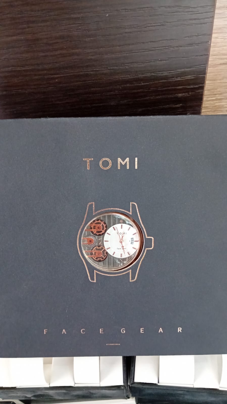 Montre de luxe Tomi Face Gear T-105 pour homme – Coffret élégant