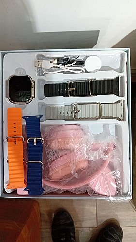 montre connecté avec casque pour fille