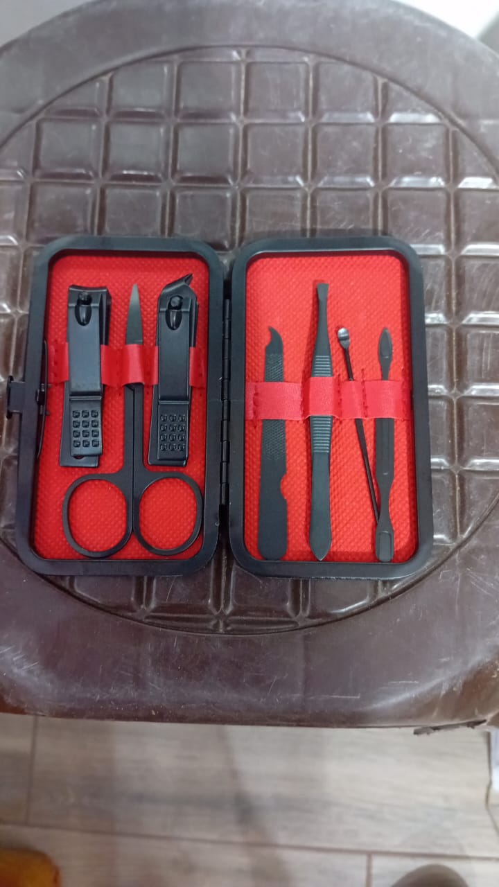 Set de manucure // 7 pièces