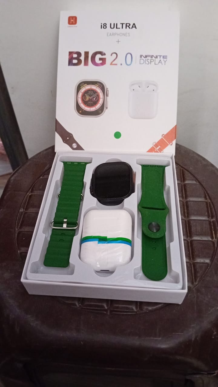 I8 Ultra Smart Watch