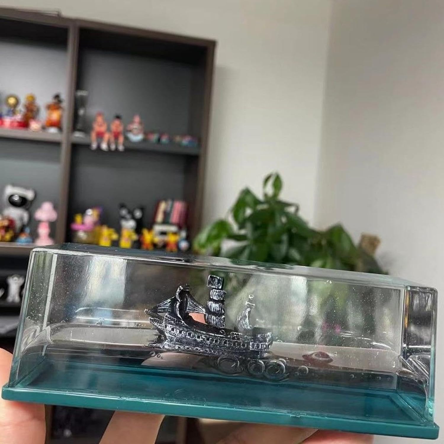 Mascoto® Modèle de bateau pirate en bouteille fluide