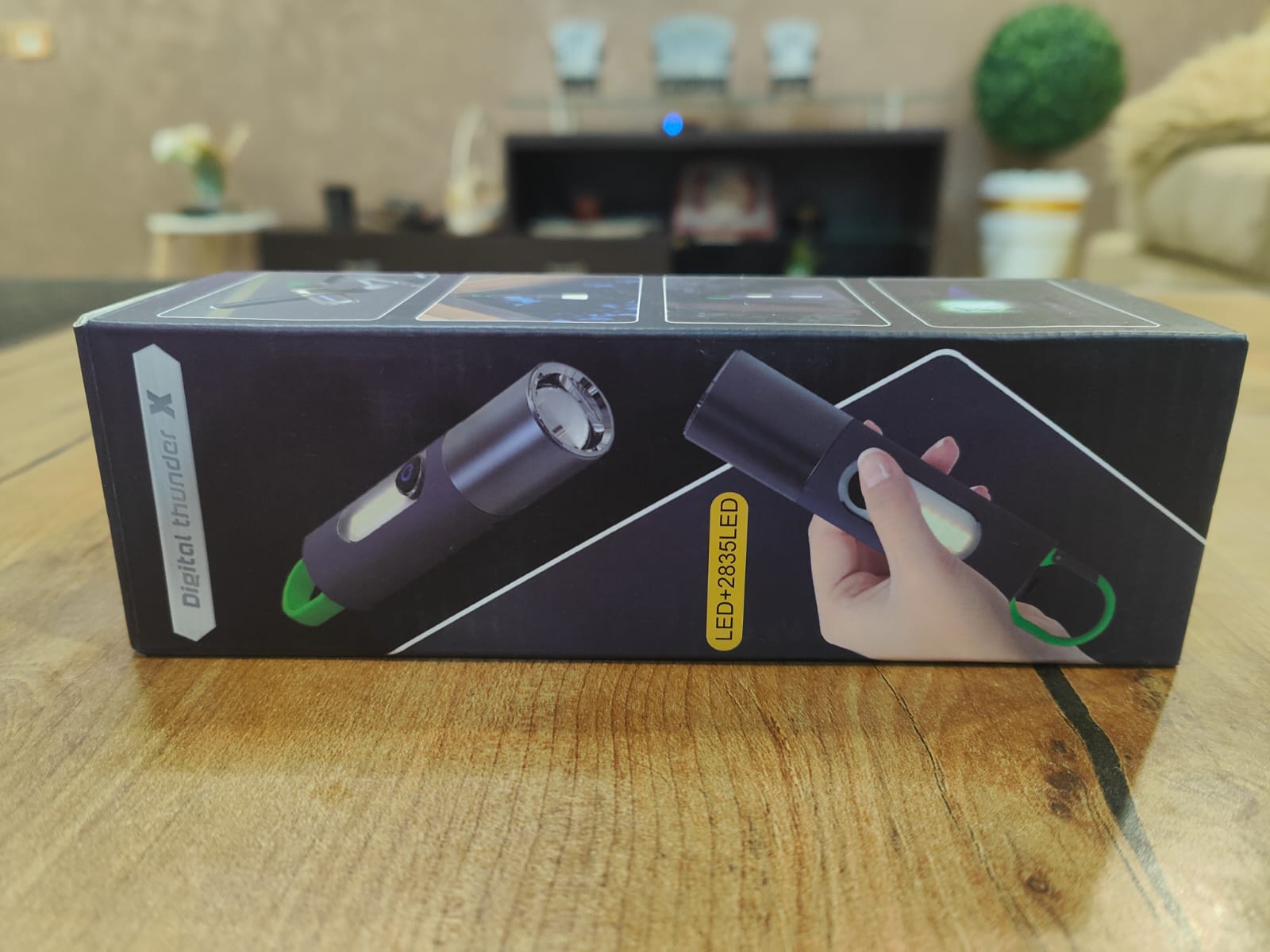 Lampe torche LED Digital Thunder LED+2835