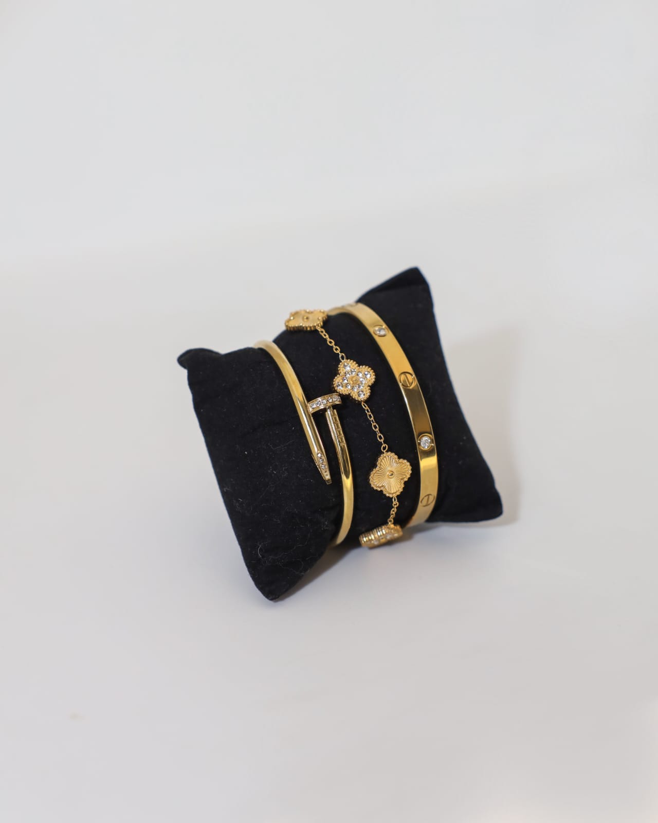 Ensemble de bracelets élégants