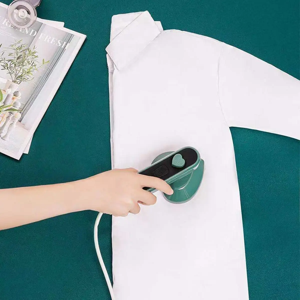 Portable Mini Iron Steamer for Clothes, Handheld Travel Steam