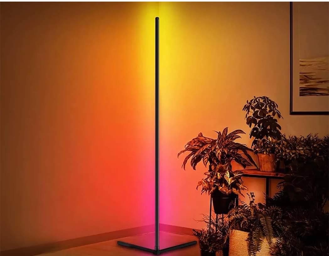 Lampdaire Lumiere Rgb