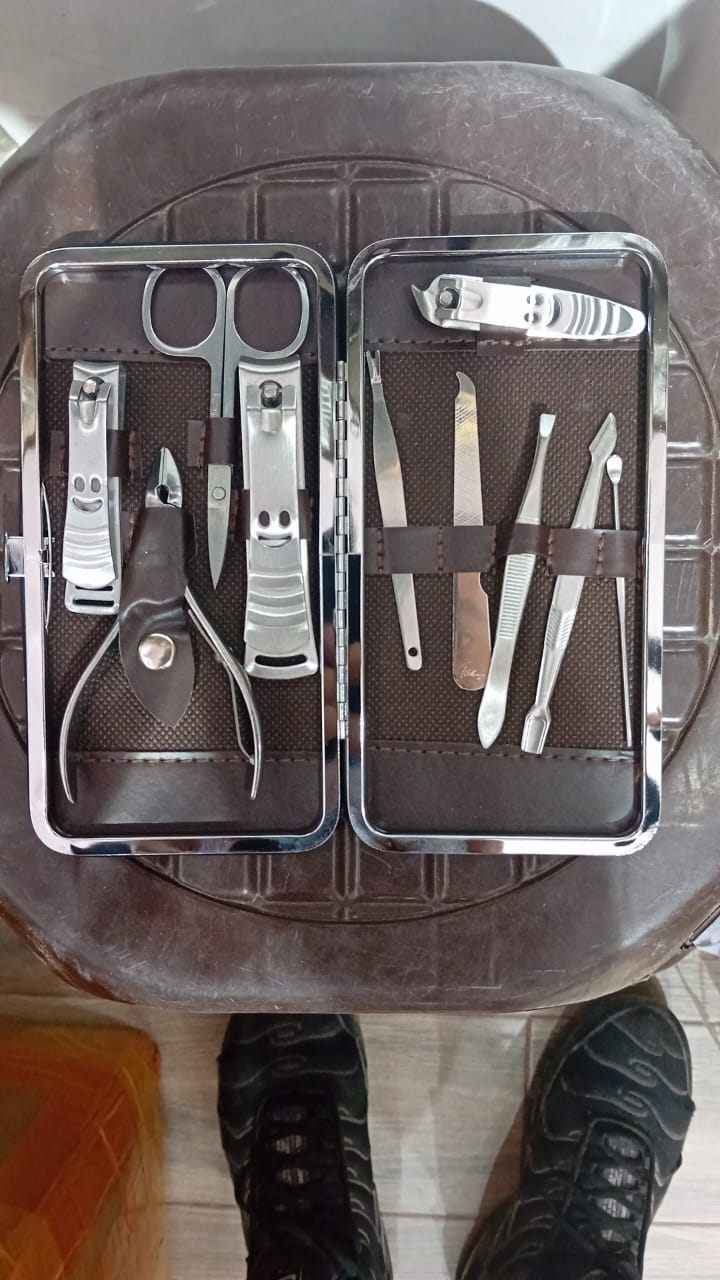 Set de manucure // 7 pièces