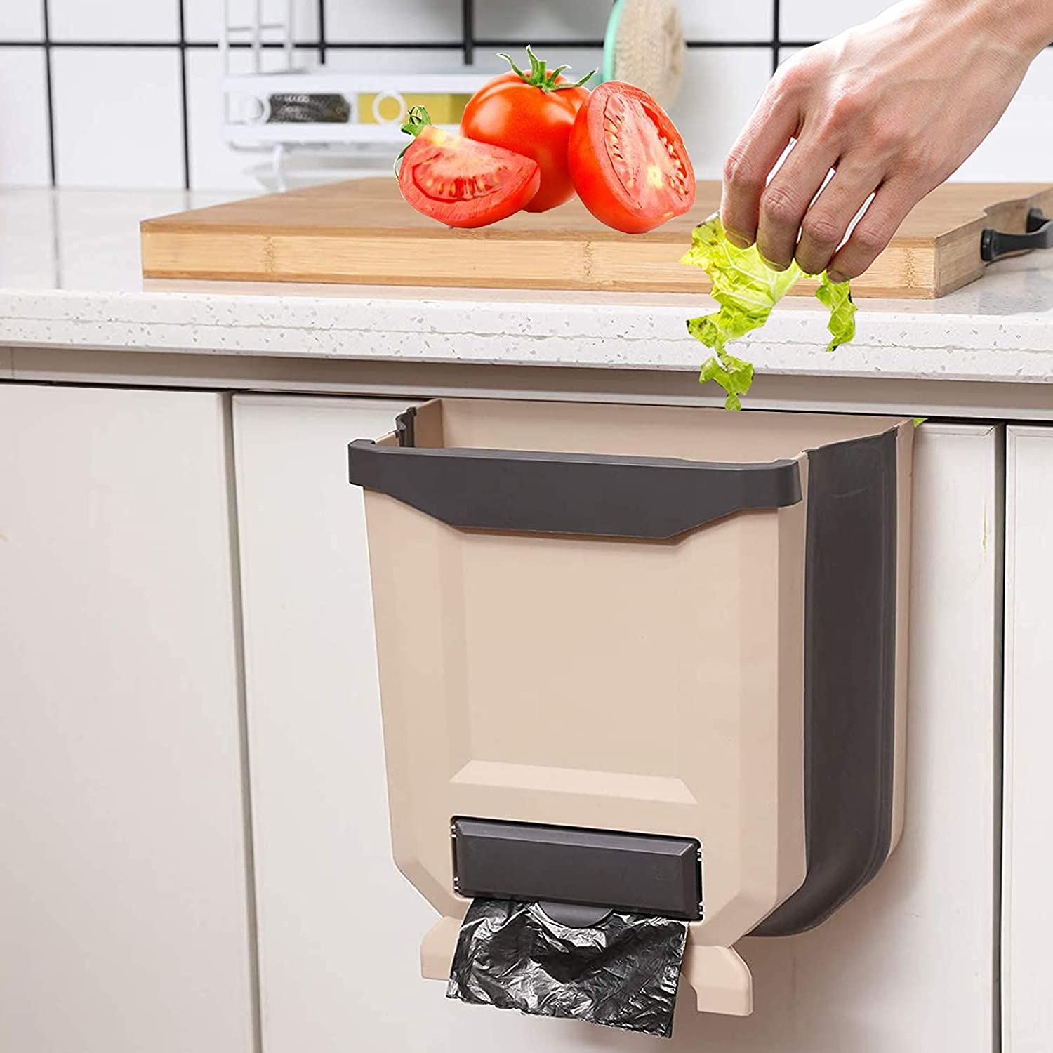 Poubelle compacte pliable de 8 litres