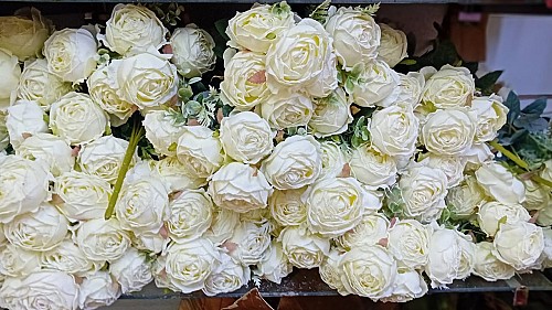 Bouquet de Roses Artificielles